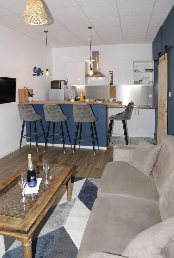 Suite Cosy Flat - Hyper-Centre Avec Sauna Privatif Senlis  Exterior photo
