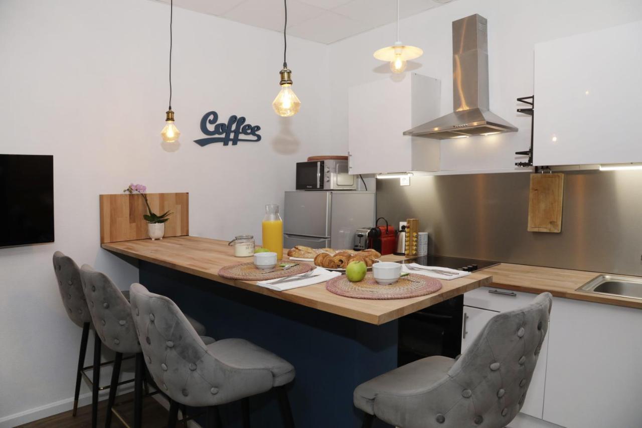 Suite Cosy Flat - Hyper-Centre Avec Sauna Privatif Senlis  Exterior photo